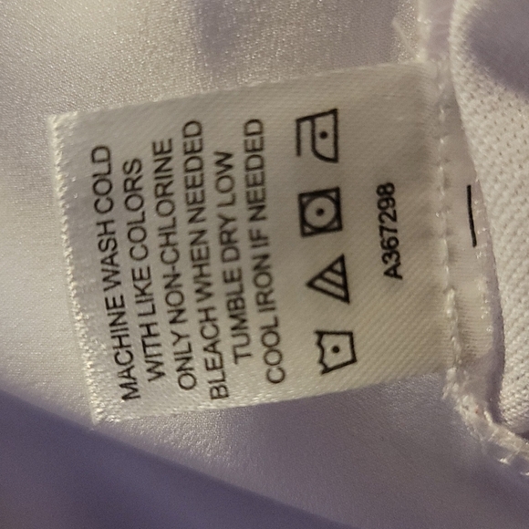 Laurie Felt V-neck short sleeve top - Picture 7 of 8